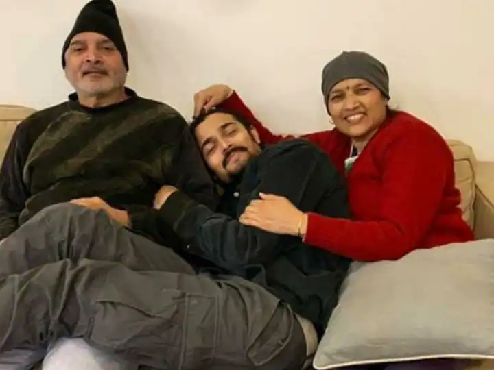 Bhuvan bam Family