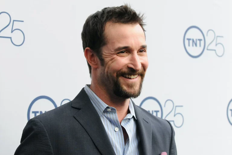 Noah Wyle Net Worth